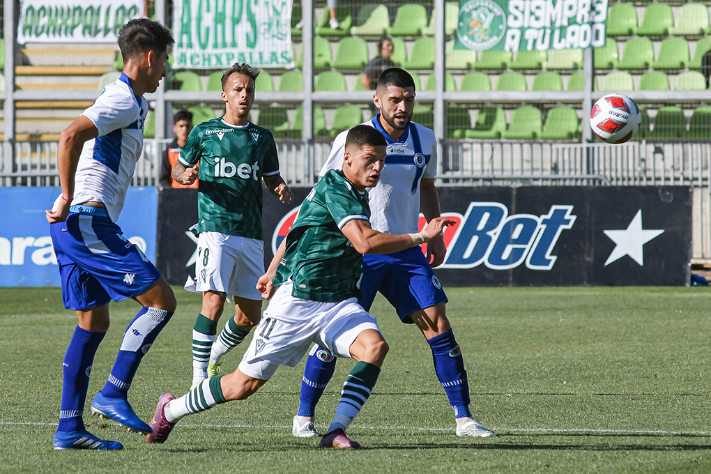 Santiago Wanderers y Deportes Santa Cruz repartieron puntos en