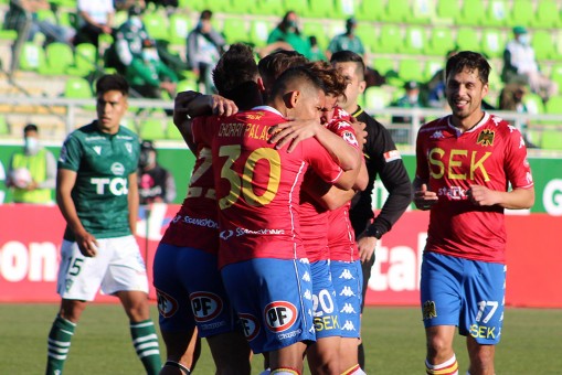 Unión Española derrotó a Wanderers en Valparaíso