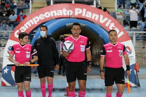 Conoce los árbitros para el fútbol chileno