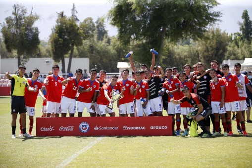 La Roja se quedó con el tercer lugar de la Copa Carlos Campos Silva