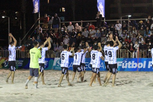 El Fútbol playa definió a sus finalistas