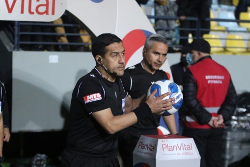 Estos son los árbitros para la jornada del fútbol chileno