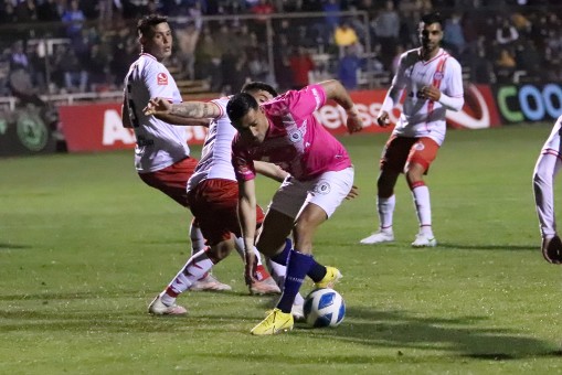 Ábalos y Muñoz comparten el cetro de goleadores