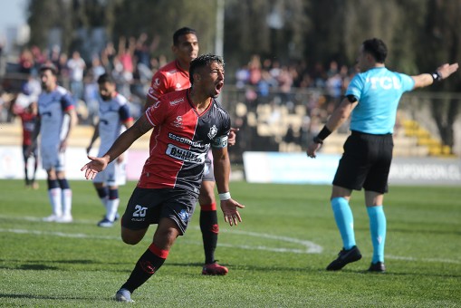 Antofagasta ganó a Recoleta y es el momentáneo escolta 