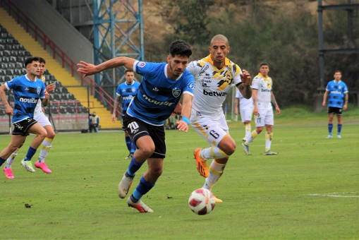 Huachipato igualó con Coquimbo en Talcahuano 