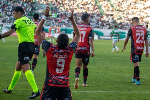Nelson Da Silva arremete en los goleadores del Ascenso Clínicas Achs Salud