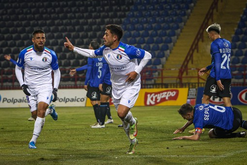 Audax Italiano celebró en Talcahuano