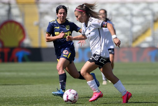 Yanara Aedo amplía su ventaja como máxima goleadora