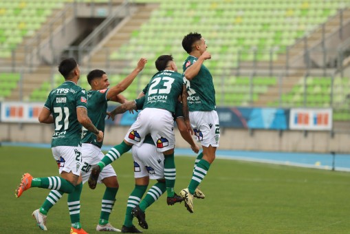 Contundente victoria de Santiago Wanderers ante San Luis