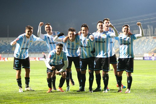 Magallanes avanzó a semifinales en Rancagua 