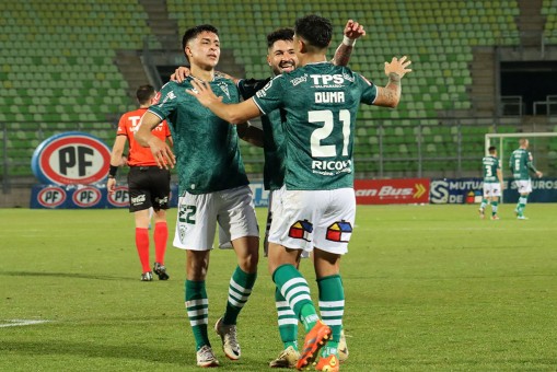 Santiago Wanderers se hizo fuerte en casa ante Rangers