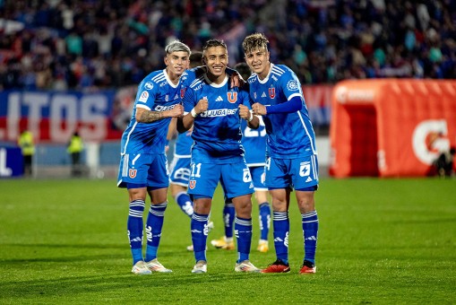 La U se hizo fuerte ante Cobreloa en el Nacional