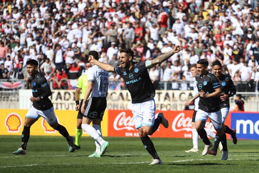 Magallanes da el primer golpe ante Colo Colo