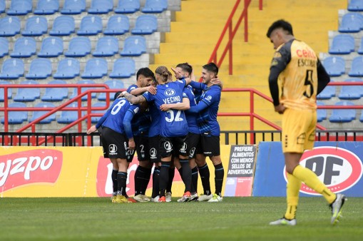 Victoria revitalizadora de Huachipato en Talcahuano