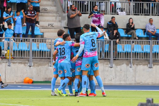 Victoria de Iquique sobre Cobreloa